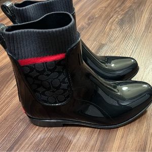 Rain boots Coach , size 7
